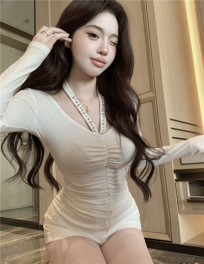【tops】ホルターネック長袖Tシャツ　M28571