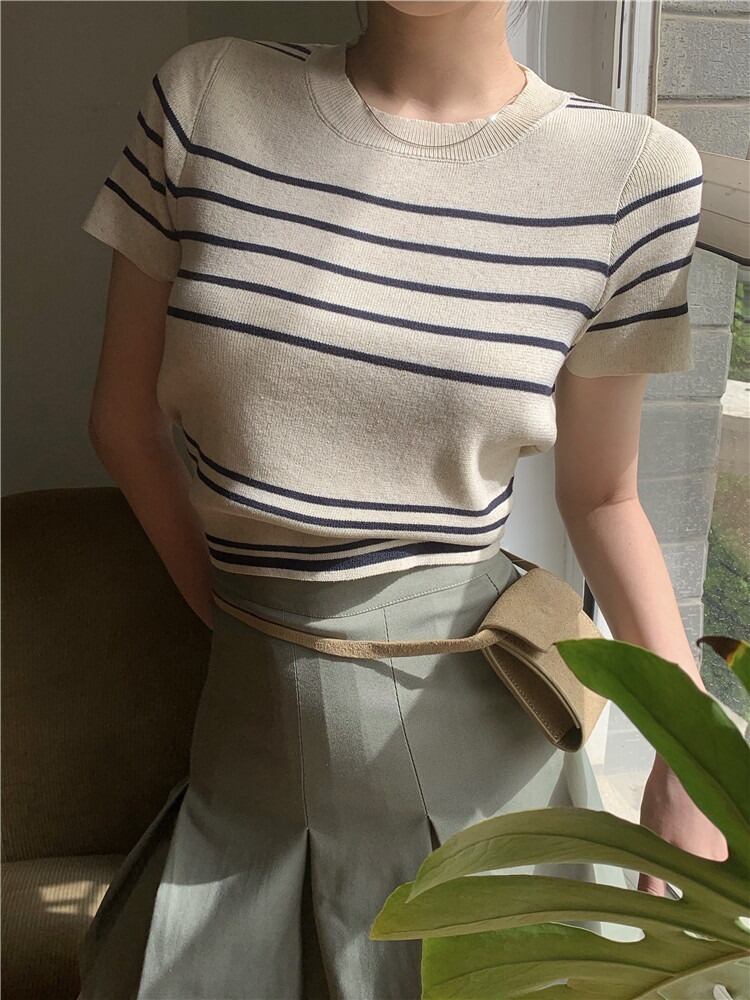 【tops】ストライプ柄ニットトップスG21082