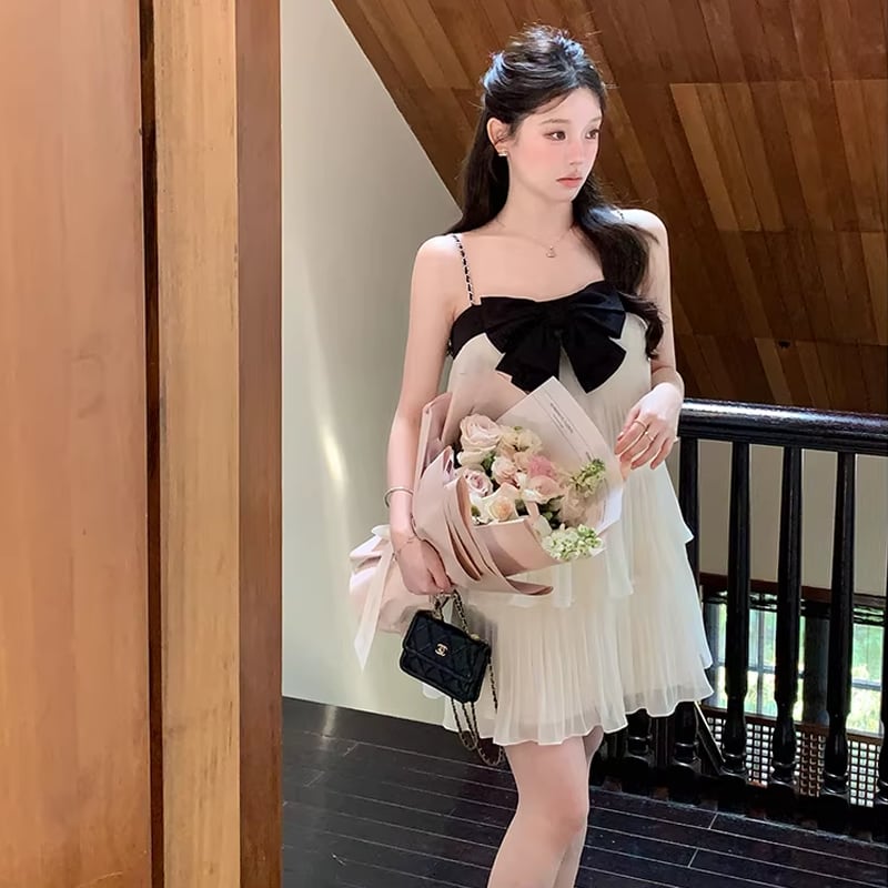 【dress】リボン付きティアードキャミワンピース Q8464