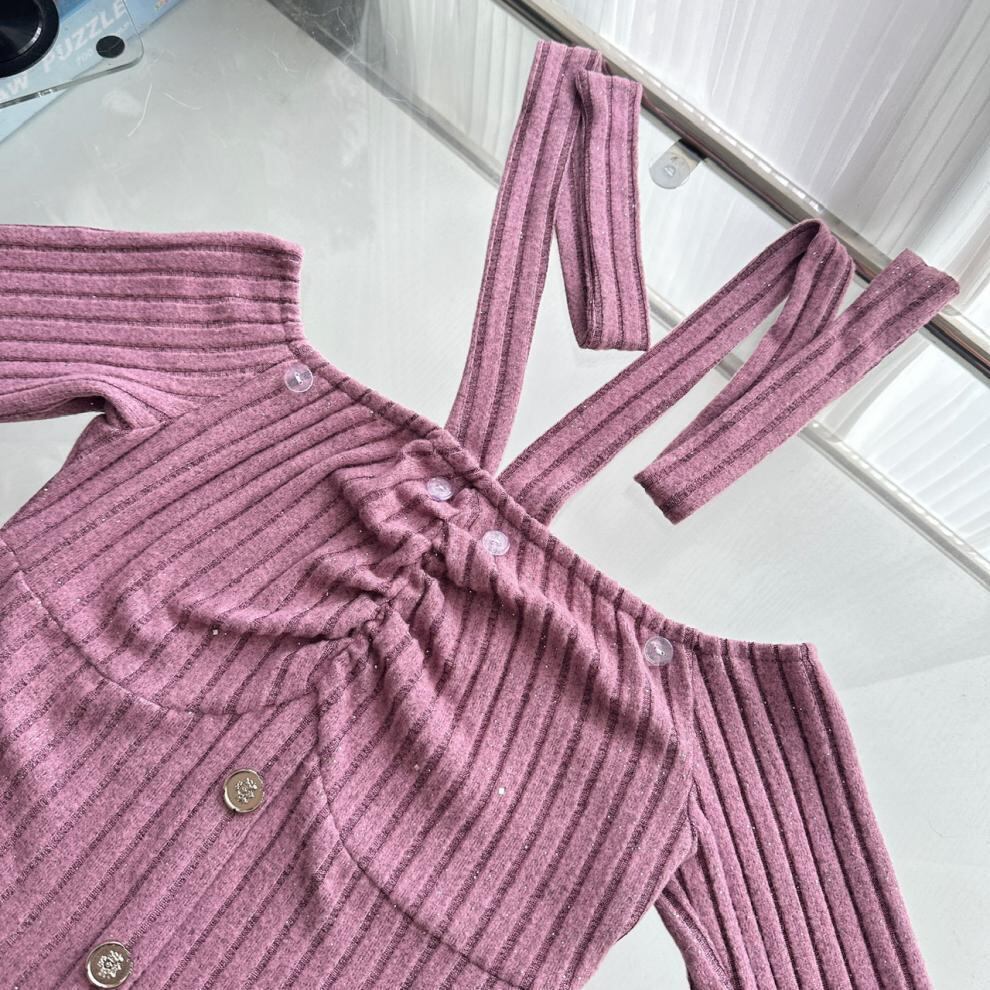 【tops】ホルターネックファーニットトップス　M27691