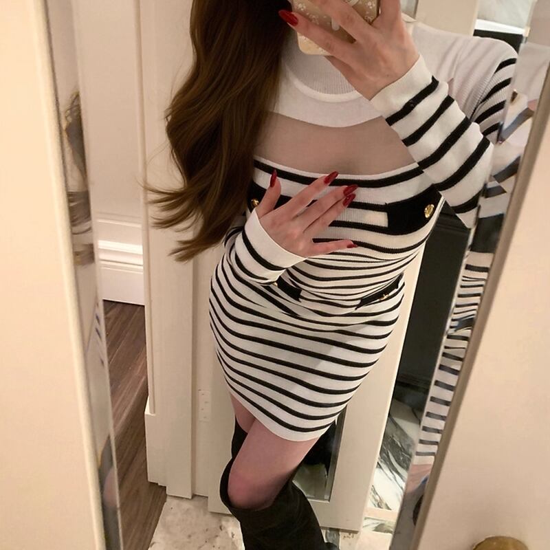 【dress】ボーダー柄フロントカットワンピース Q7609