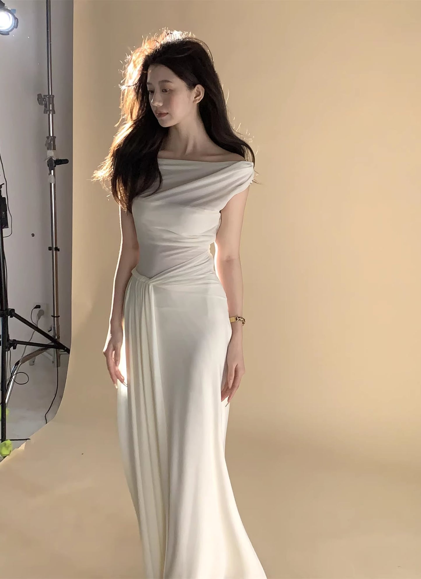 【dress】オフショルダーチュールロングワンピース Q8378