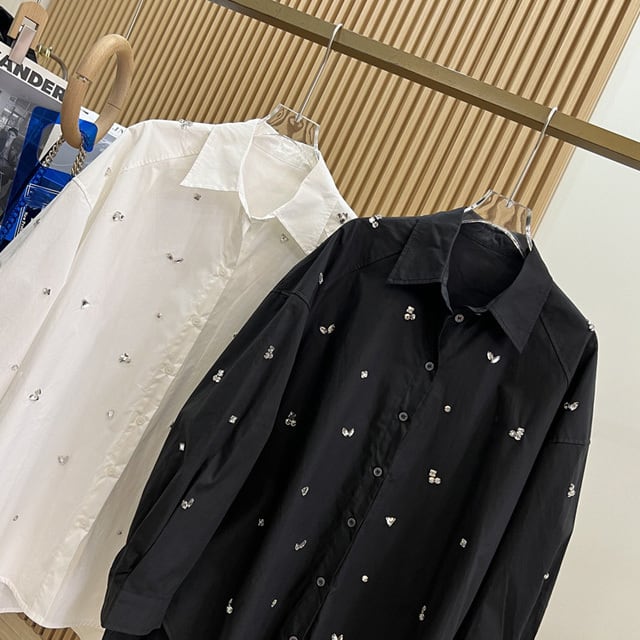 【tops】2色長袖ラインストーンブラウスF7328