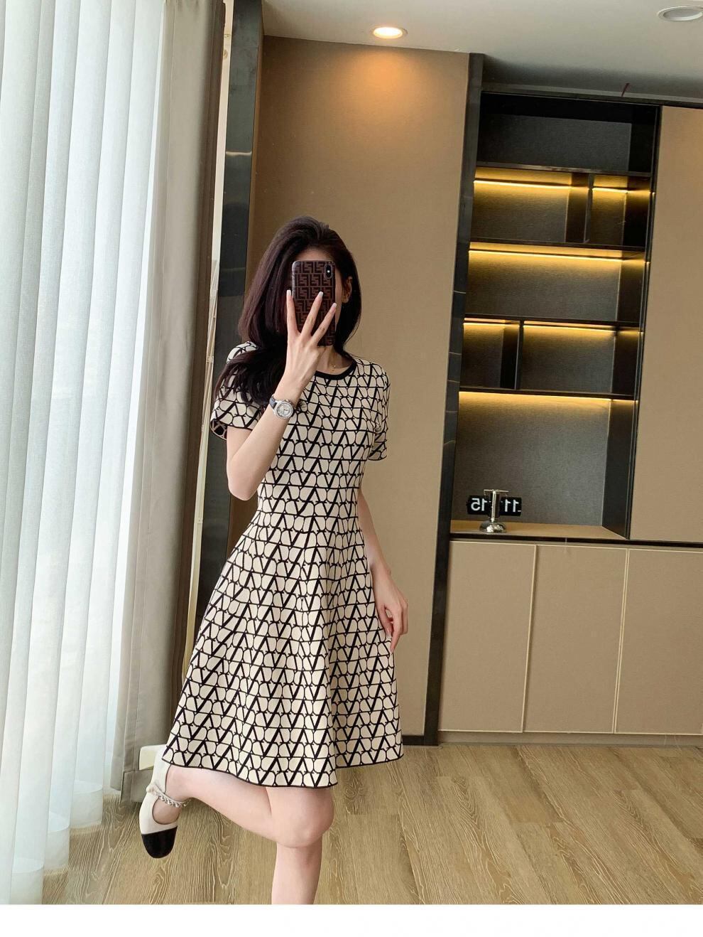 【dress】好感度満載！ラウンドネック半袖プリント配色AラインワンピースF5600