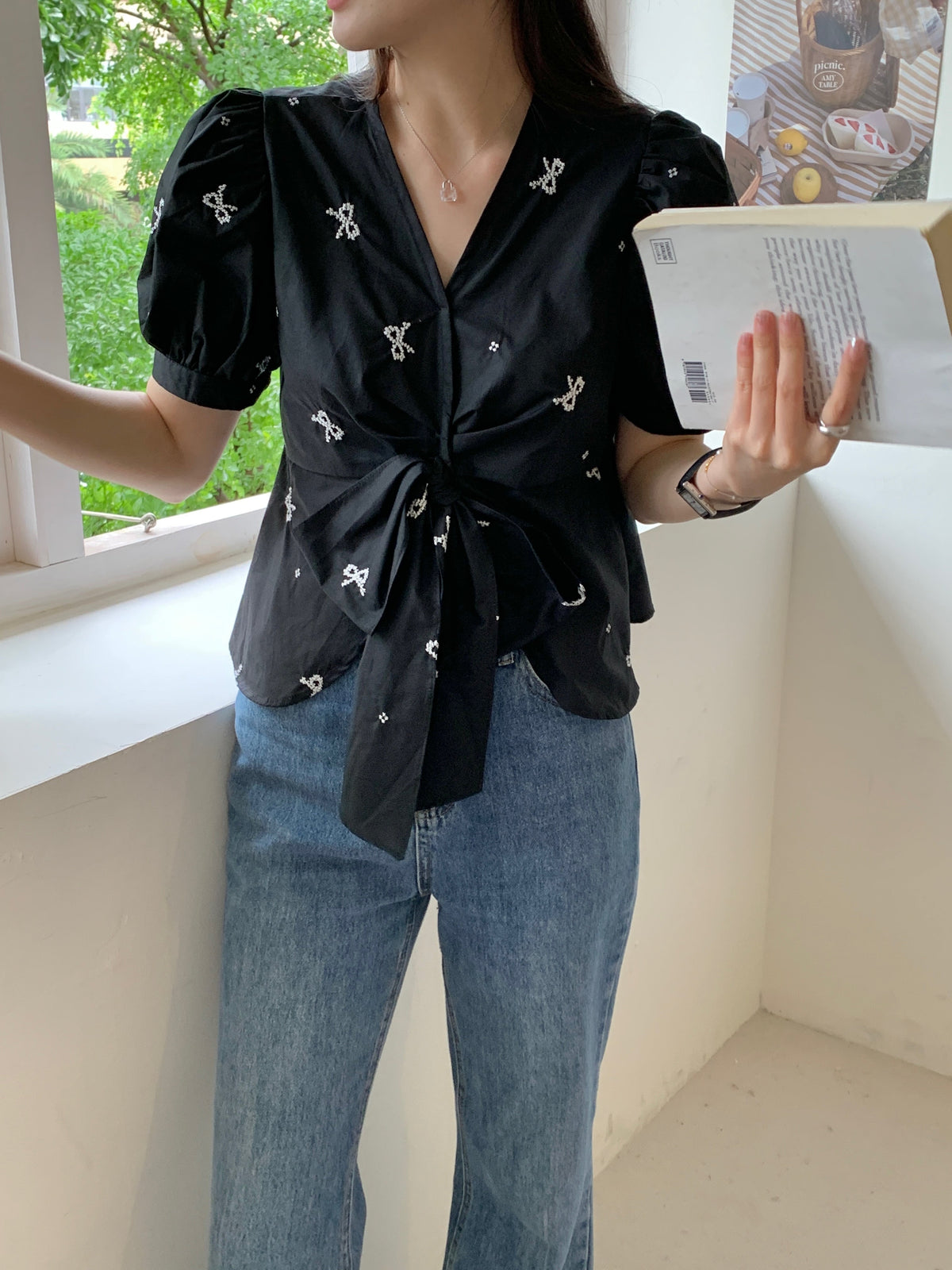 【tops】リボンプリントシャツトップス　M23890