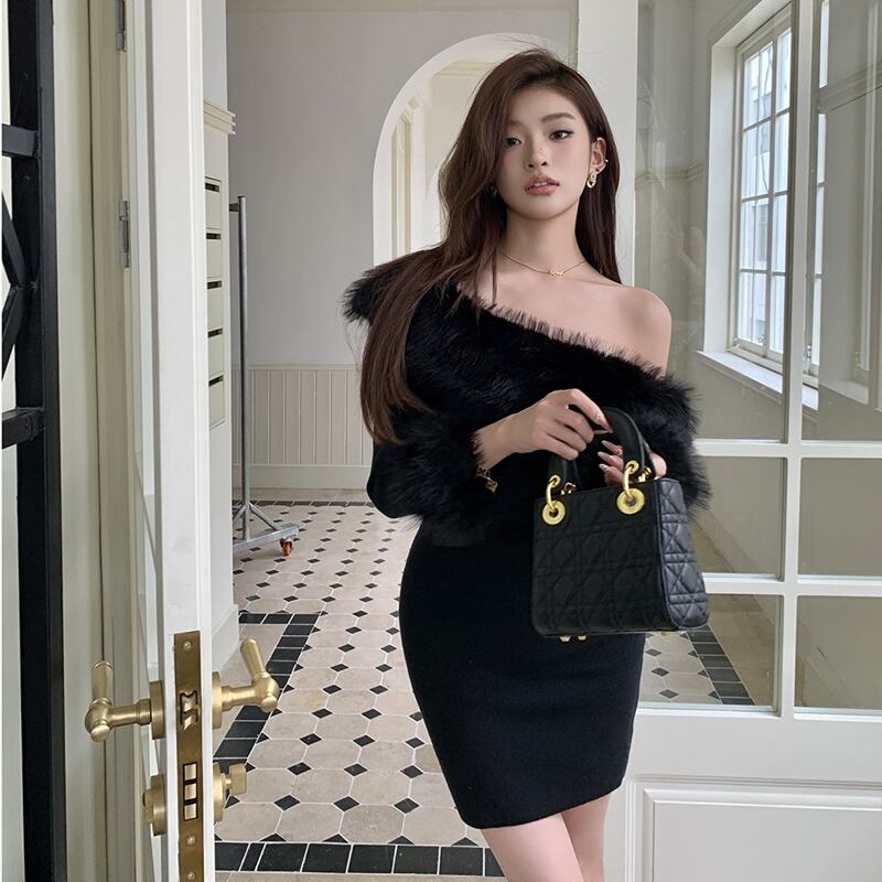 【dress】ファー付きオフショルダーワンピース Q6918