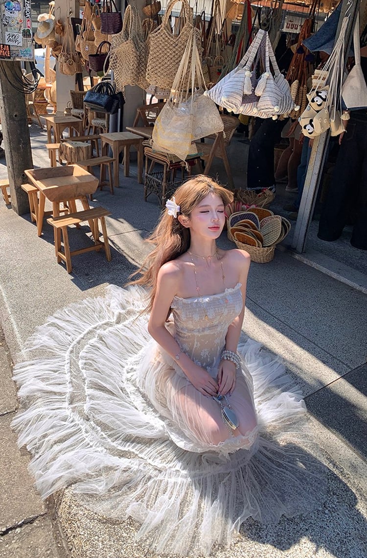 【dress】ホルターネックシアーチュールティアードワンピース Q8484