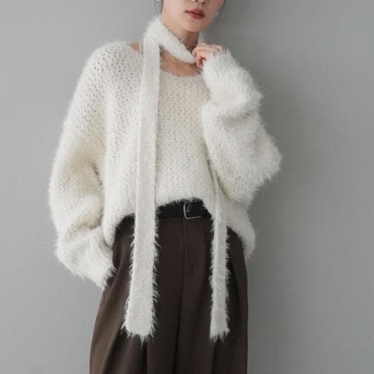 【tops】Vネックチョーカー付ニットセーター　M17997