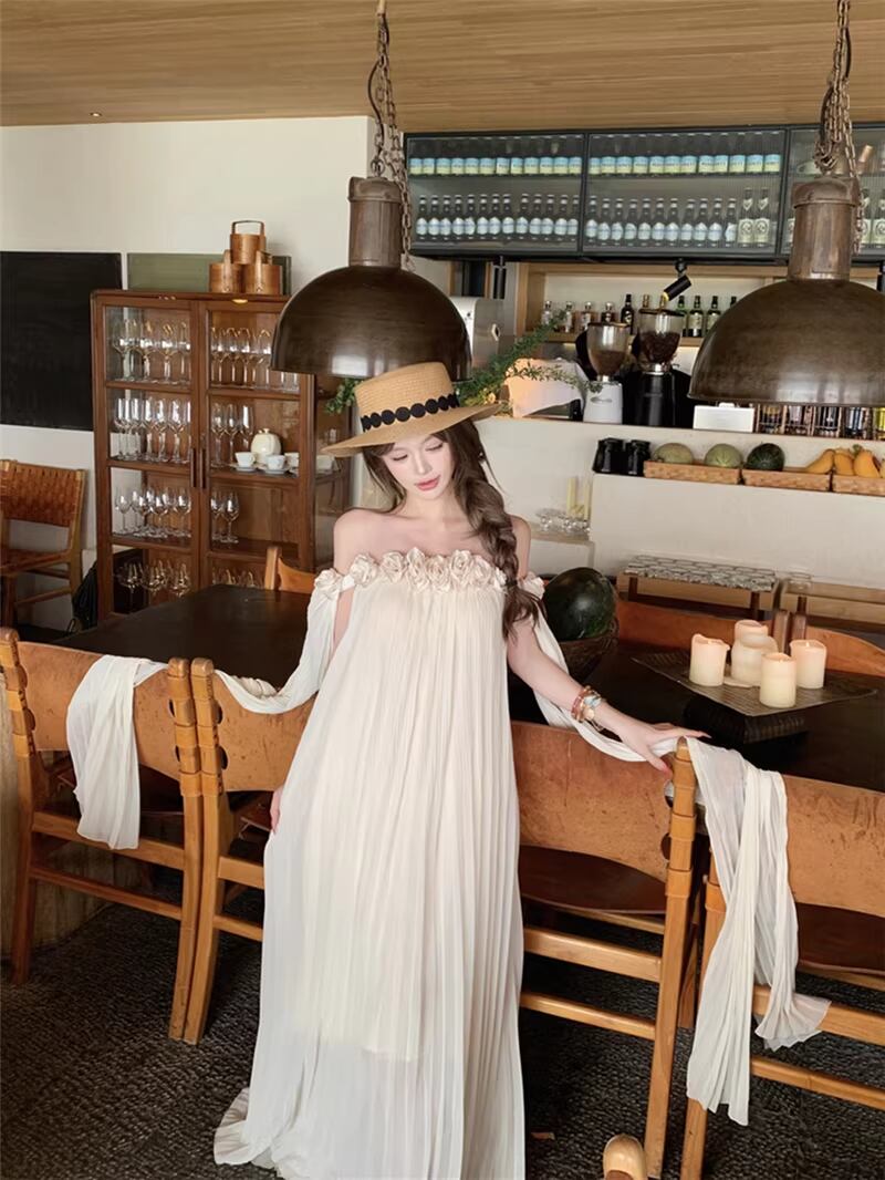 【dress】立体感フラワーオフショルダーワンピース Q8351