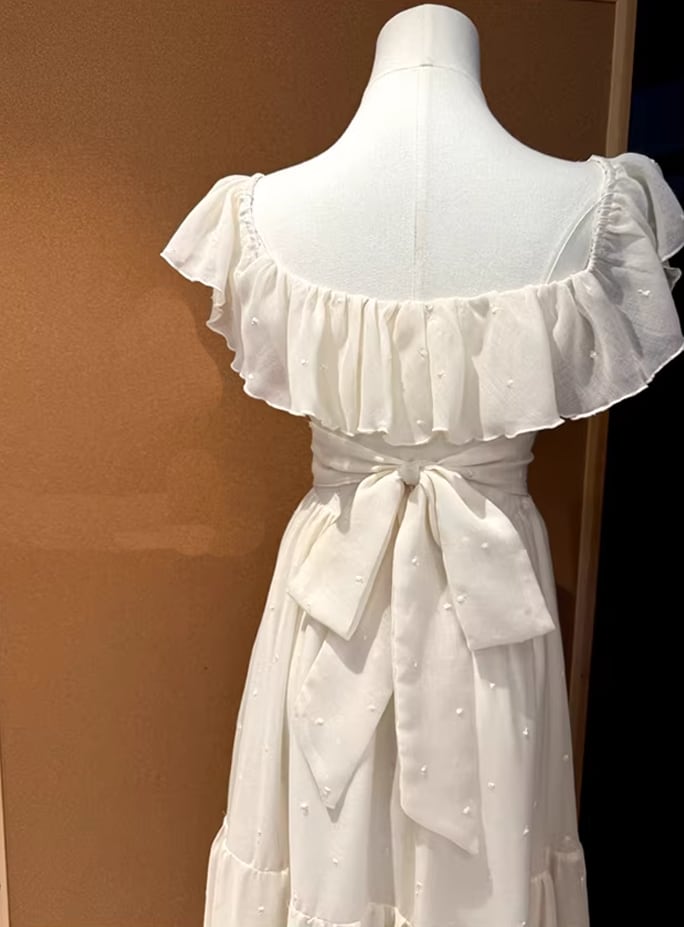 【dress】バックオーポンフリルロングワンピース Q8454