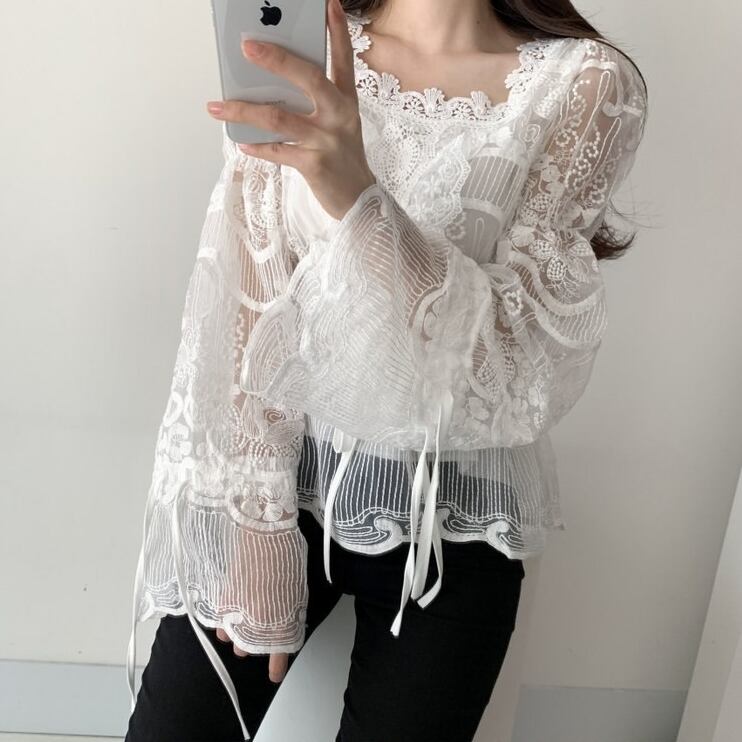【tops】女性力を高める〜スクエアネックパフスリーブファッションレースブラウス