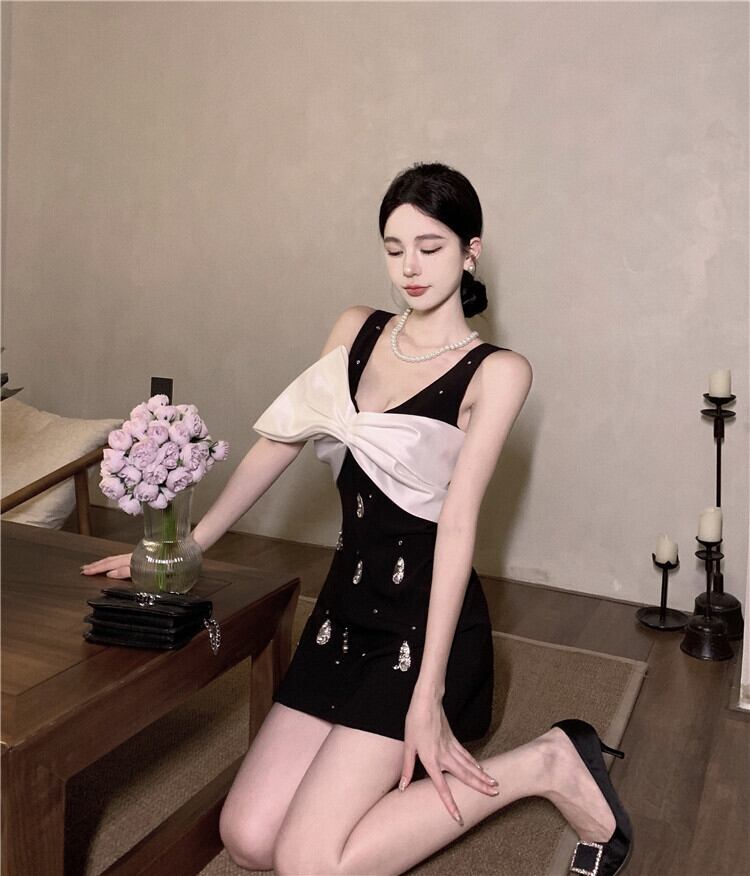 【dress】リボンVネックノースリーブワンピース G20089