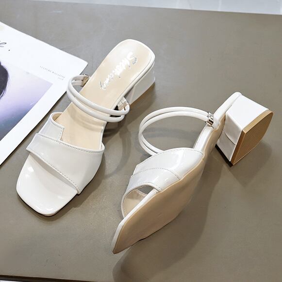 【shoes】2色履きやすい合わせやすい無地キレー目サンダルF0264