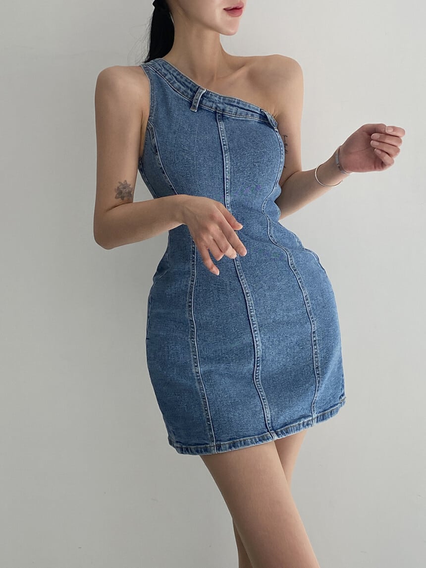 【dress】オフショルダーデニムワンピース　M25031
