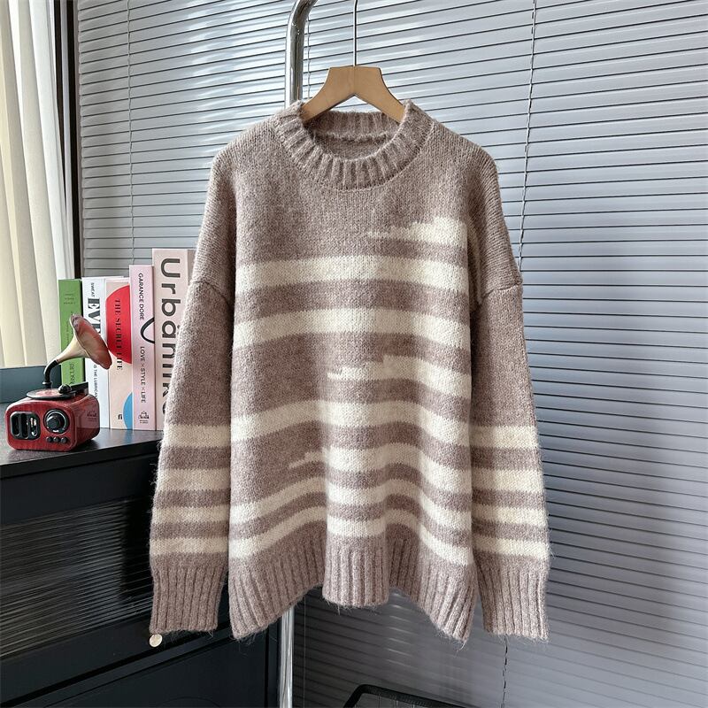 【tops】クルーネックニットセーター　M18800