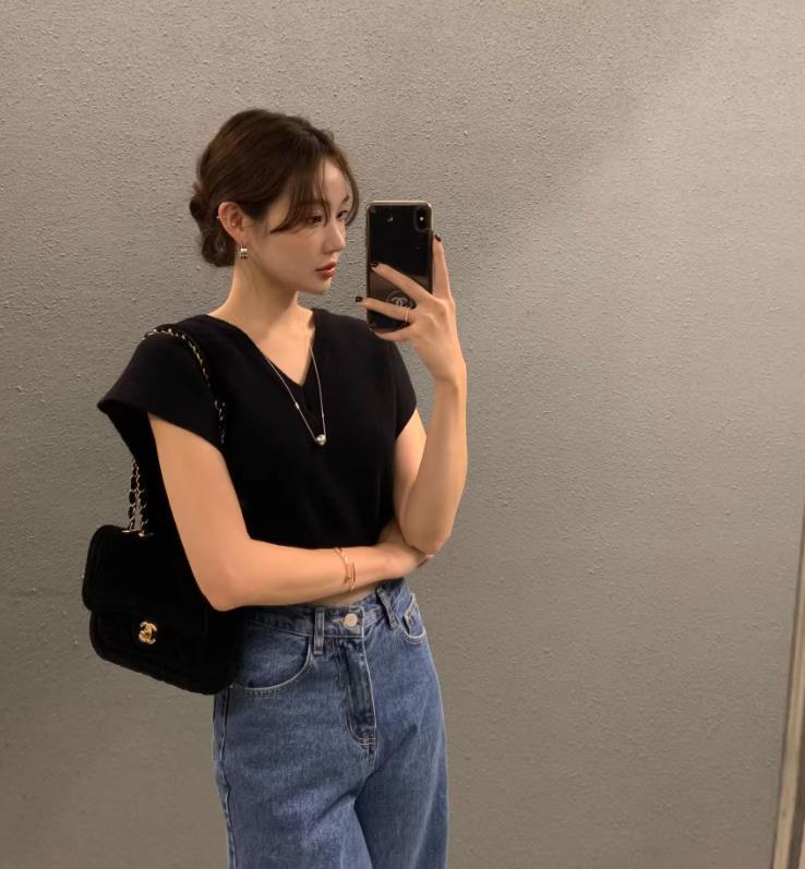 【tops】4色VネックニットベストF7425