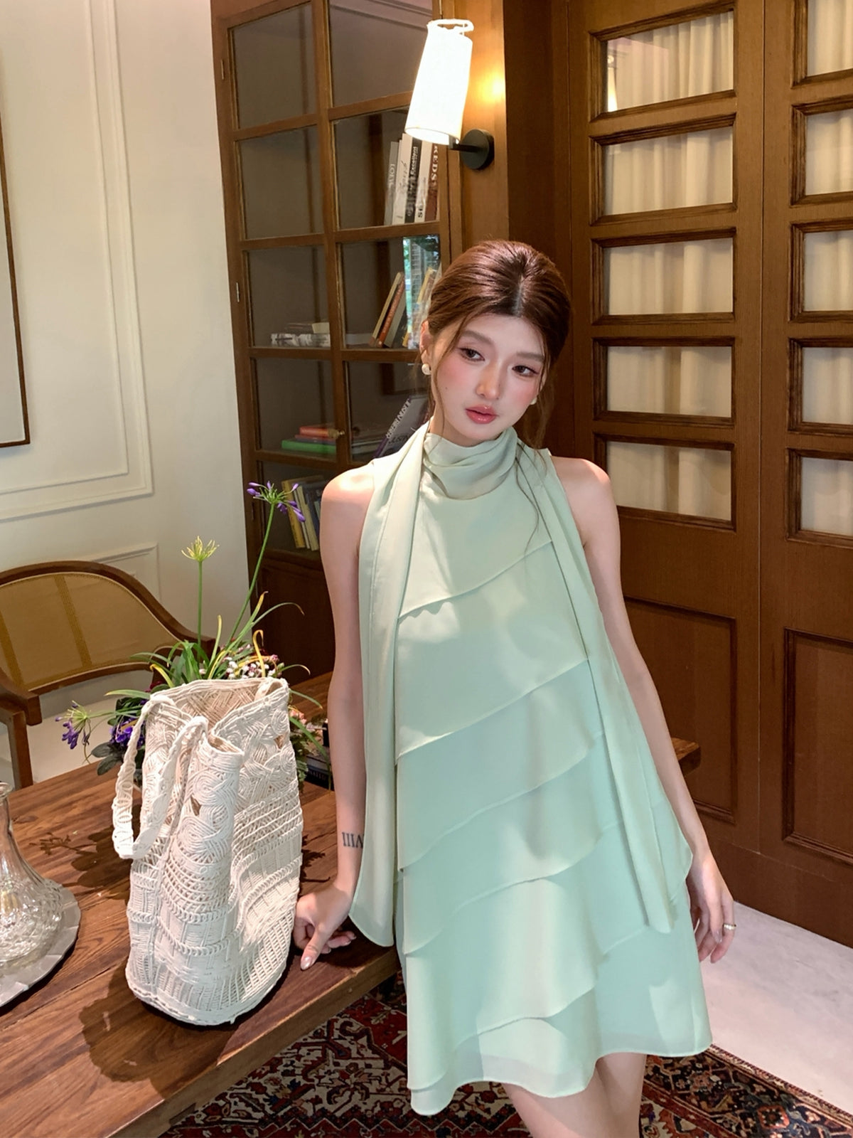 【dress】 スカーフネックシフォンティアードワンピース Q8882