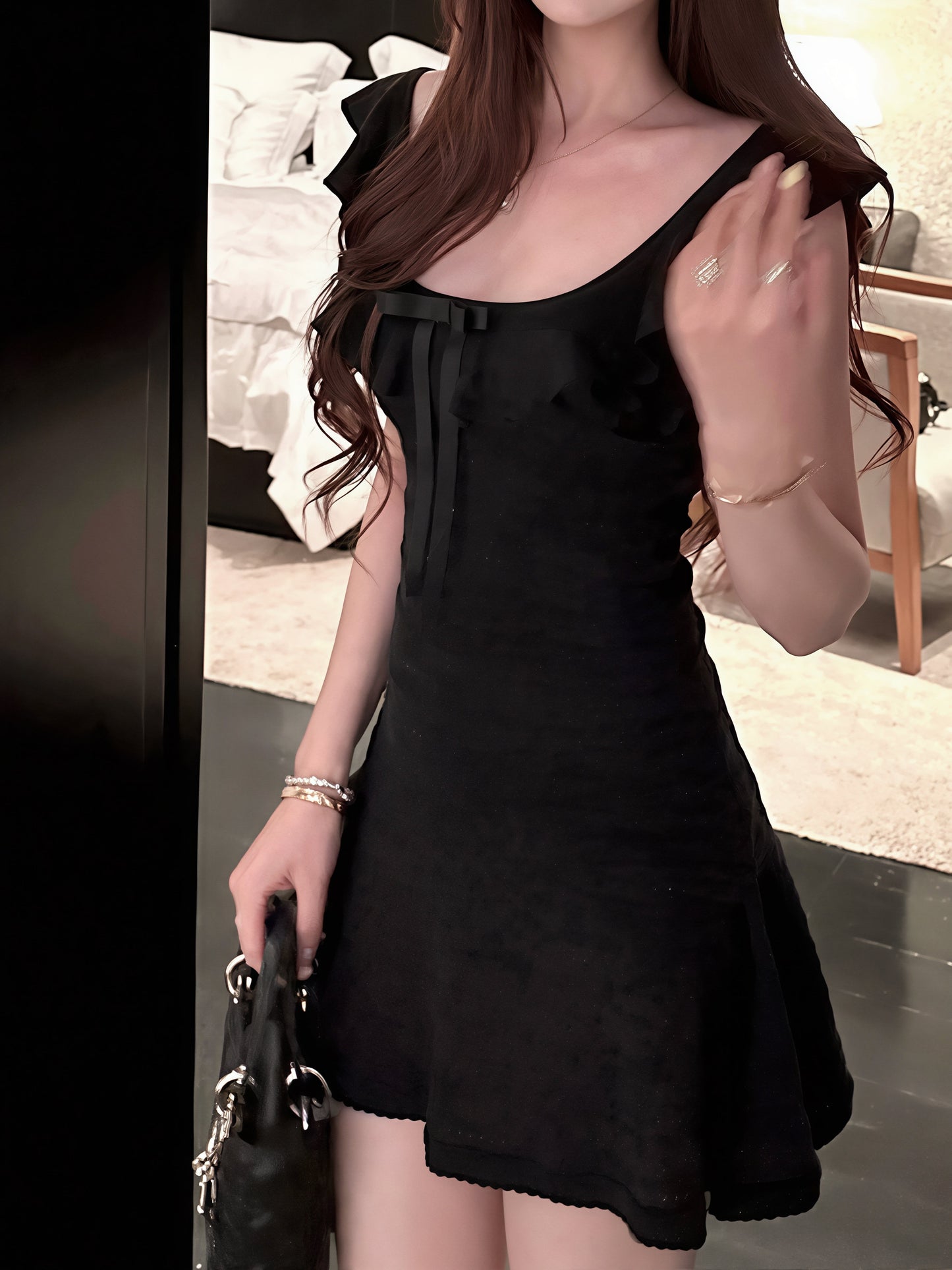 【dress】フリルネック透かしキャミワンピース Q8830