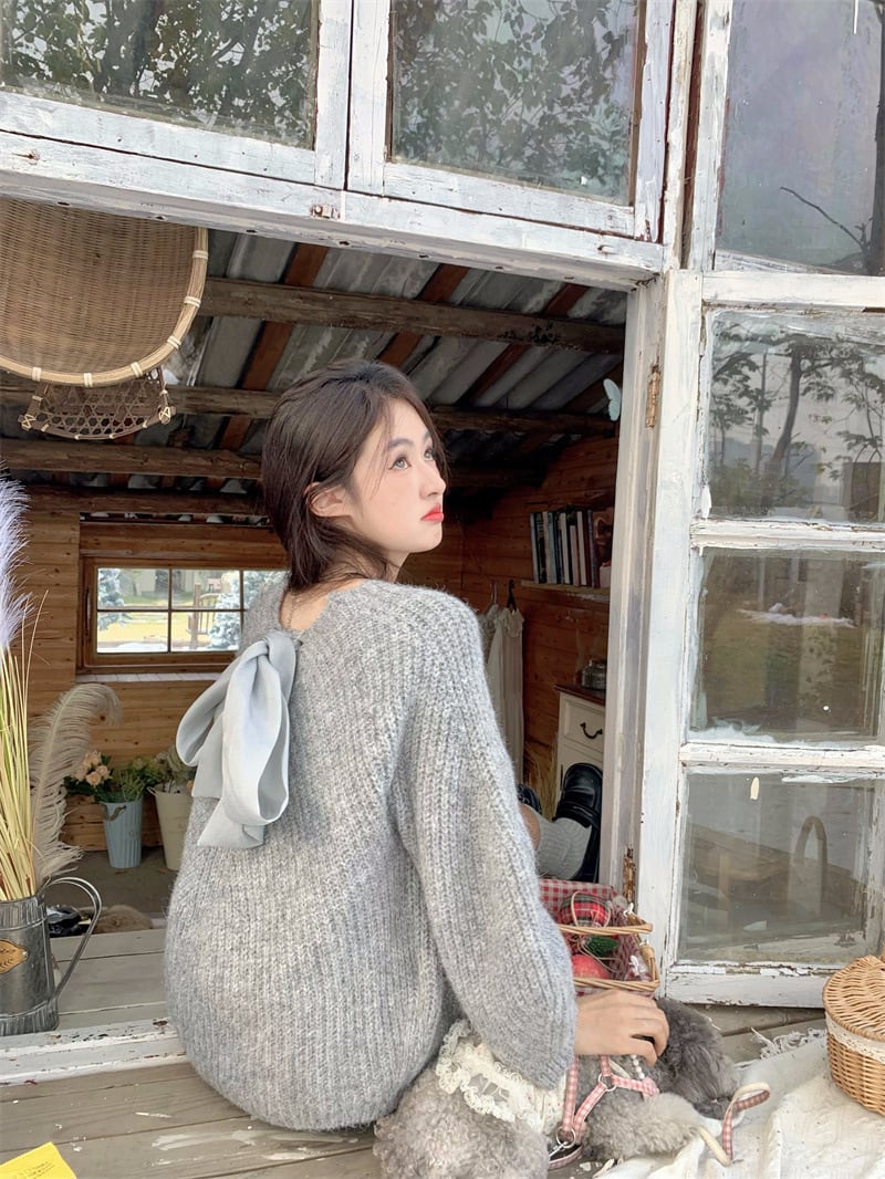 【tops】バックボン付きニットセーター　M27958