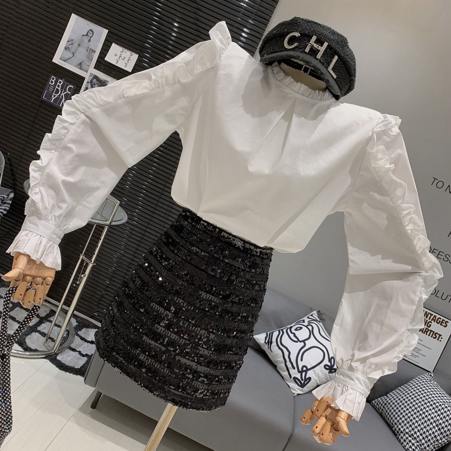 【tops】人気デザインブラウス　M29713