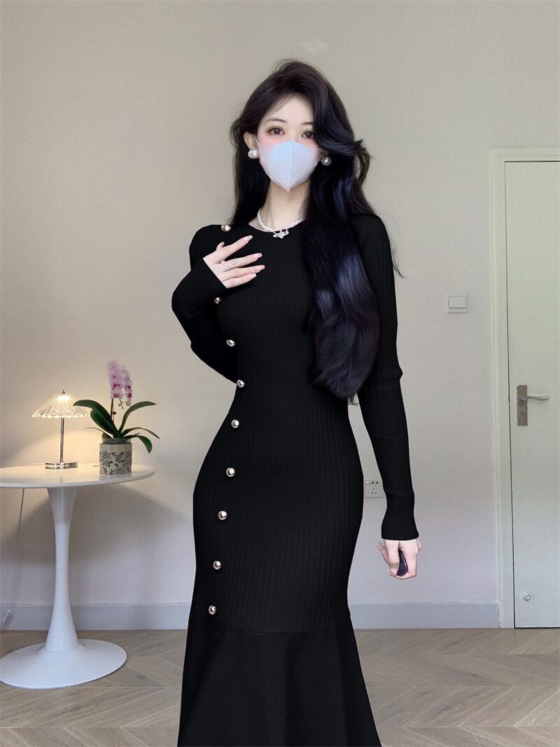 【dress】ボタンデザインマーメイドニットワンピース　M18048