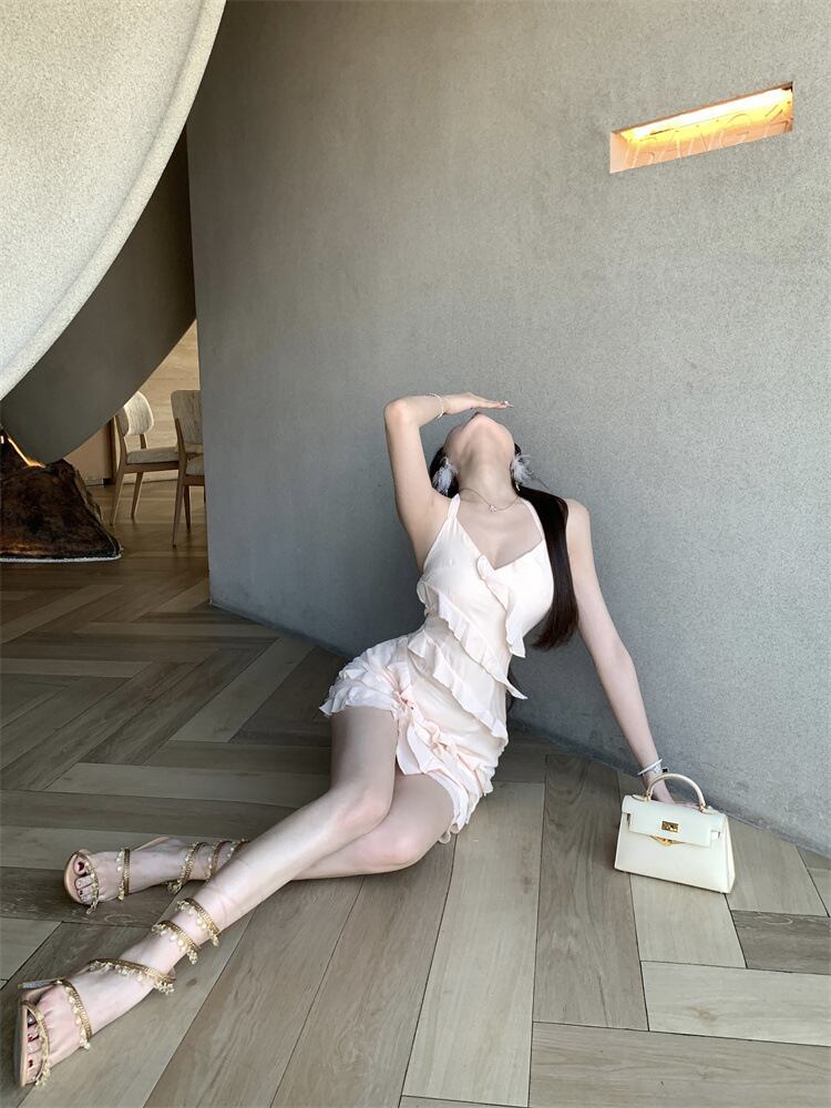 【dress】フリルホルターネックワンピース　M29662