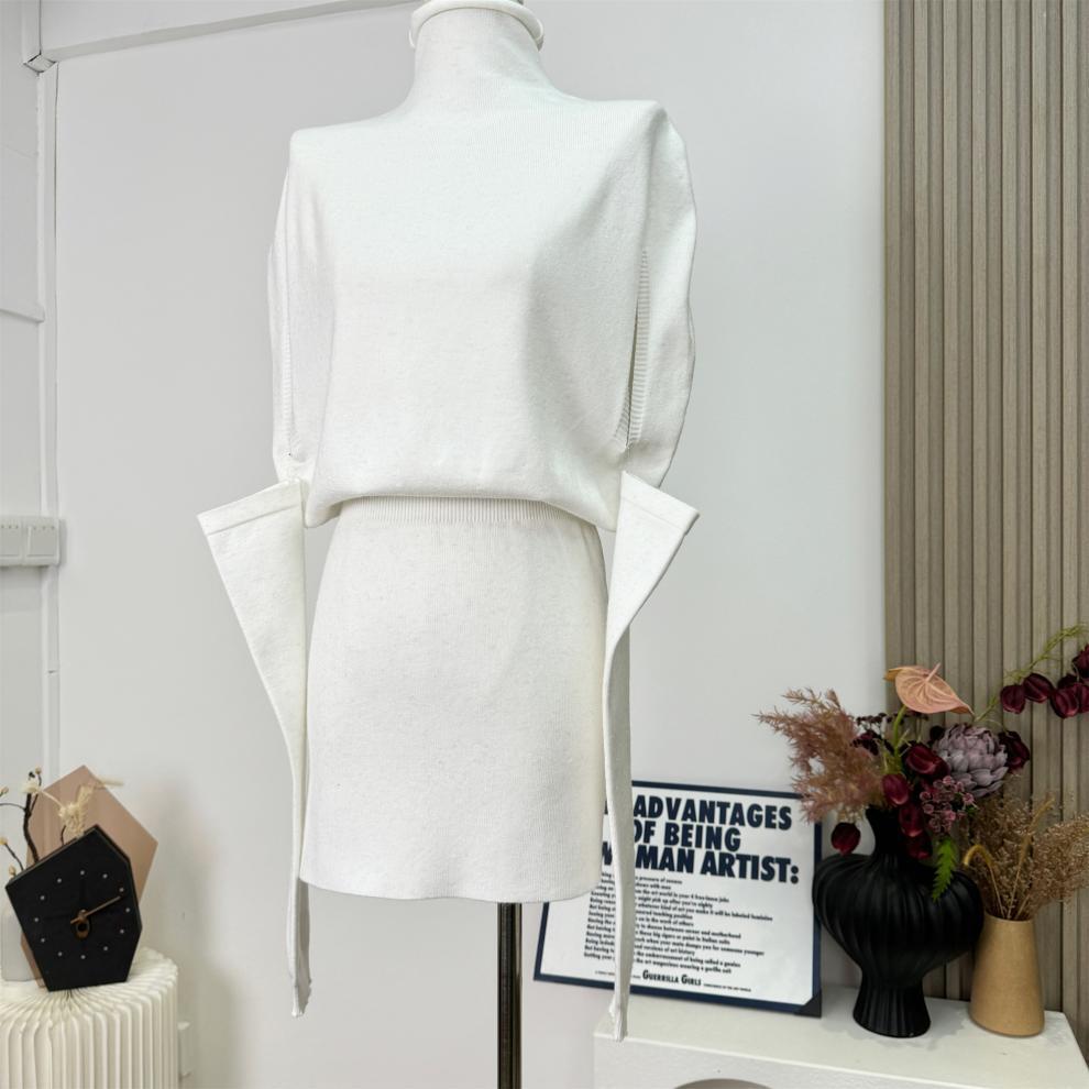 【dress】アームカバー付きニットケープワンピース　M28368