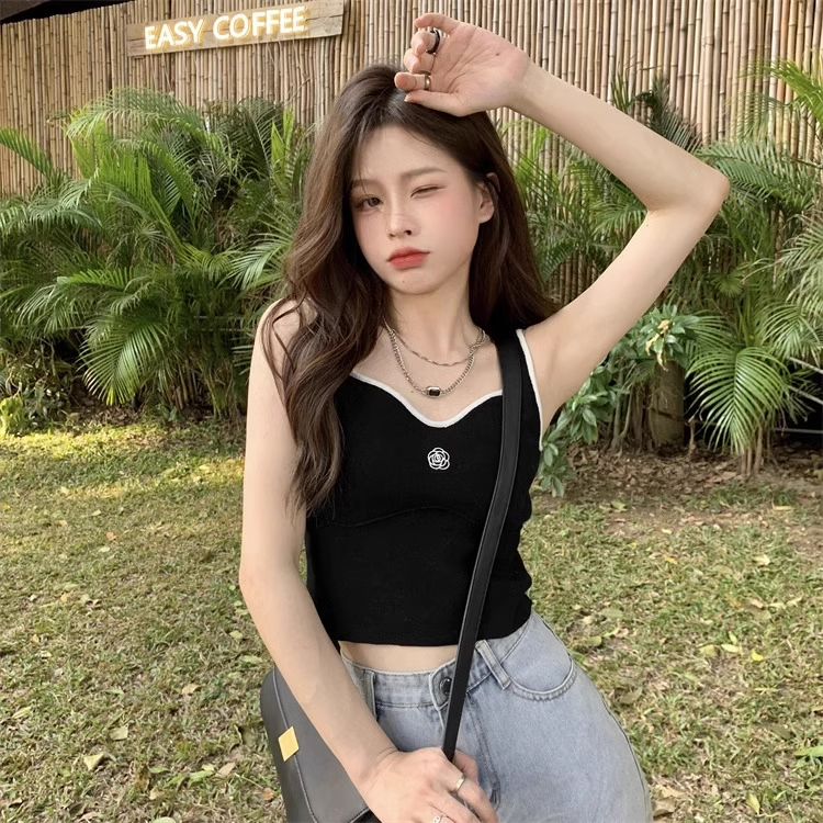 【tops】2色スクェアネックニットタンクトップF7812