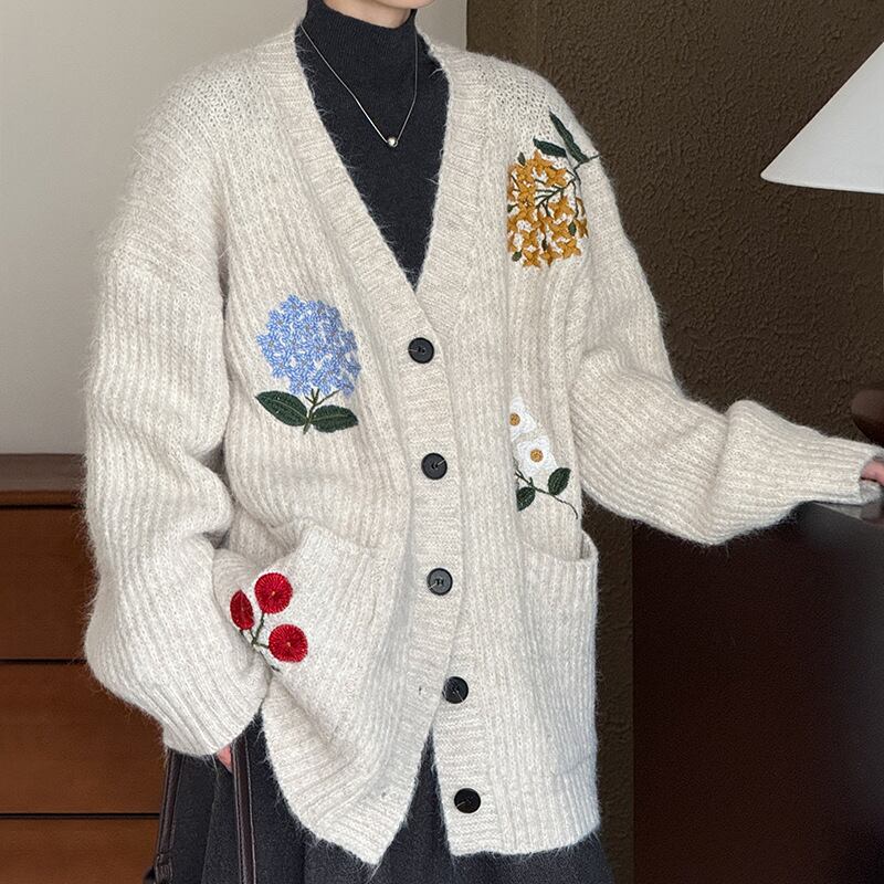 【outer】フラワー刺繡ニットカーディガン Q6972