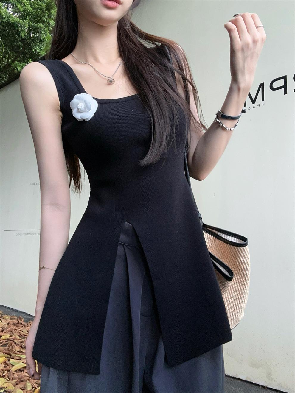 【tops】スリットニットキャミソール　M24844