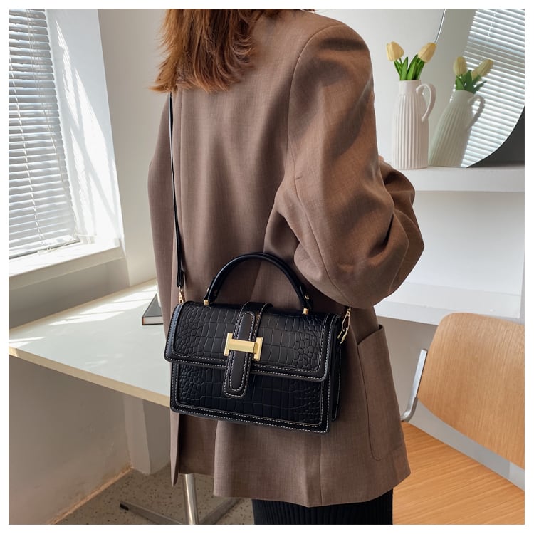 【小物】高級感合わせやすい 秋冬新作デザインエレガント通勤クラッチバッグ G2918