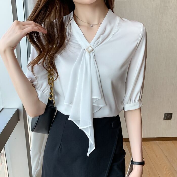 【tops】韓国ファッション2色Vネック半袖無地着回しOL通勤ブラウスF0119