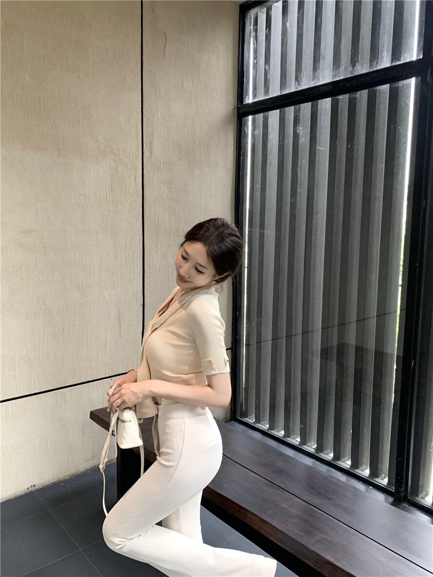 【tops】Vネック体型カバーTシャツG21336