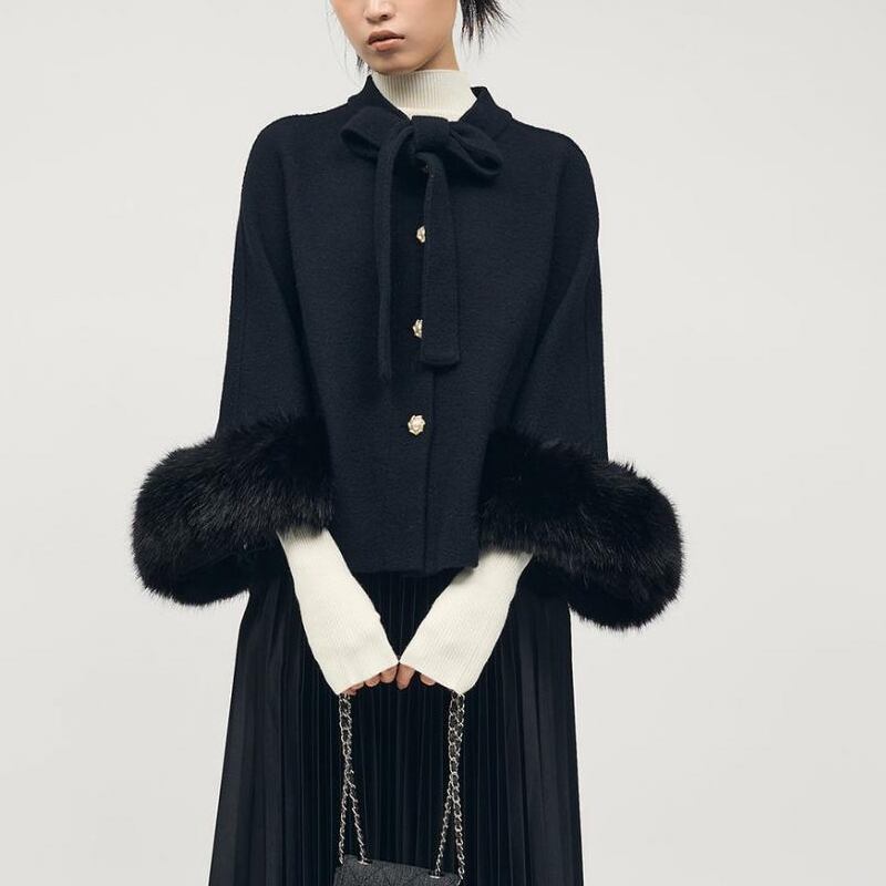 【outer】ファー付きケープ Q7704