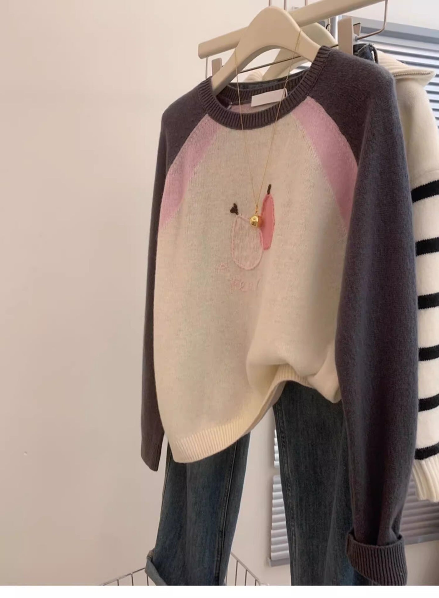 【tops】クルーネックニットセーター　M29249