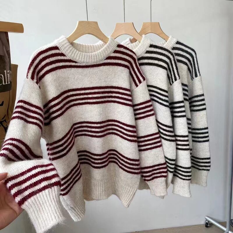 【tops】クルーネックニットセーター　M18489