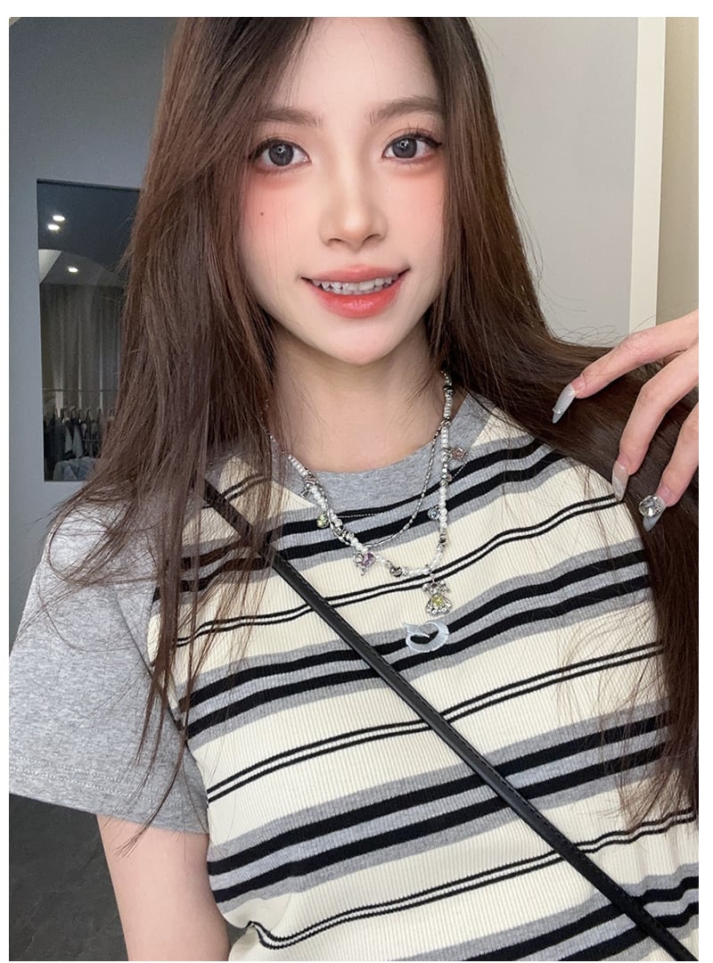 【tops】ストライプ柄TシャツG21370