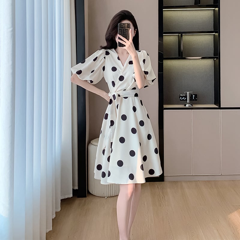 【dress】Vネックパフスリーブドット柄ワンピース G21499