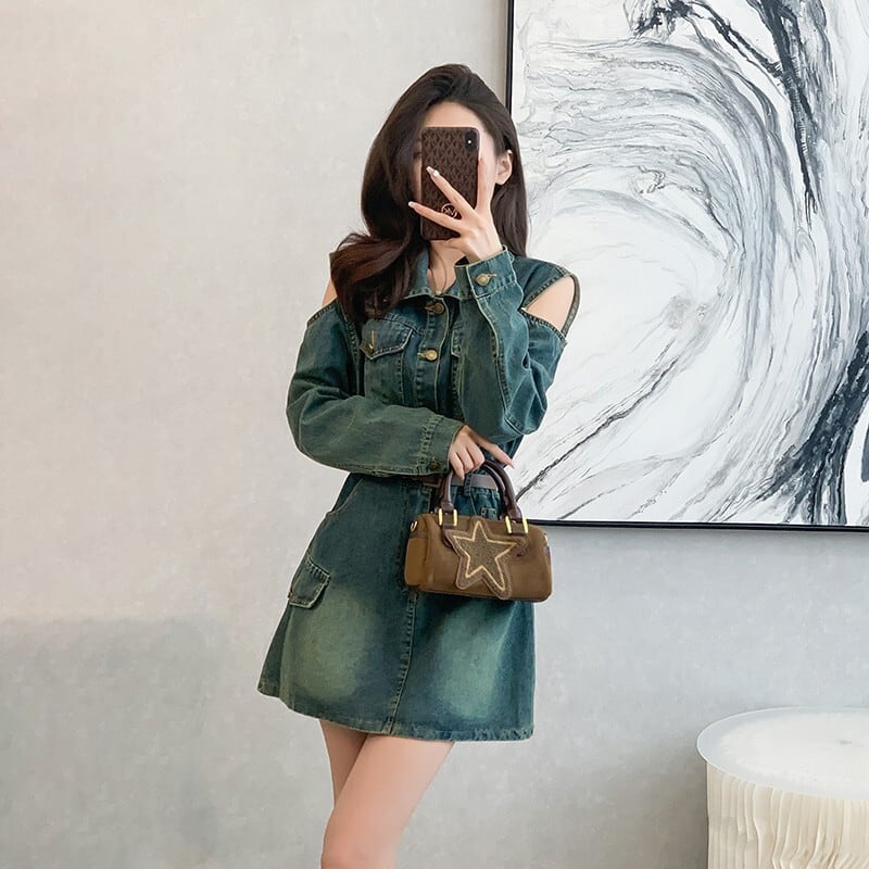 【dress】オフショルダーデニムワンピース　M25743