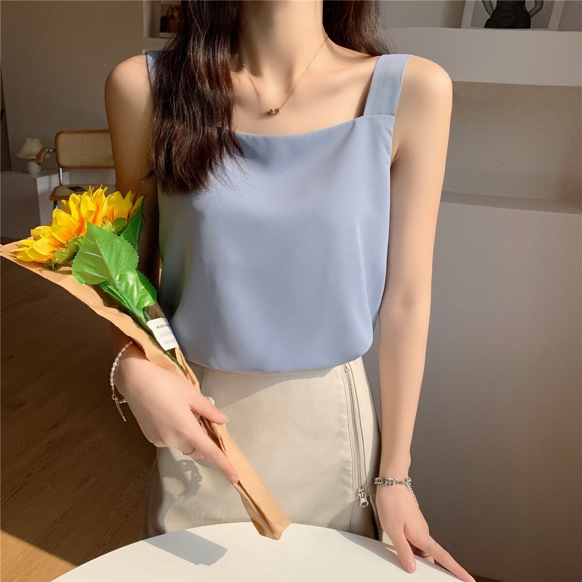 【tops】店長推薦3色夏新作韓国風INS風スクエアネック無地着回しキャミソールF1996