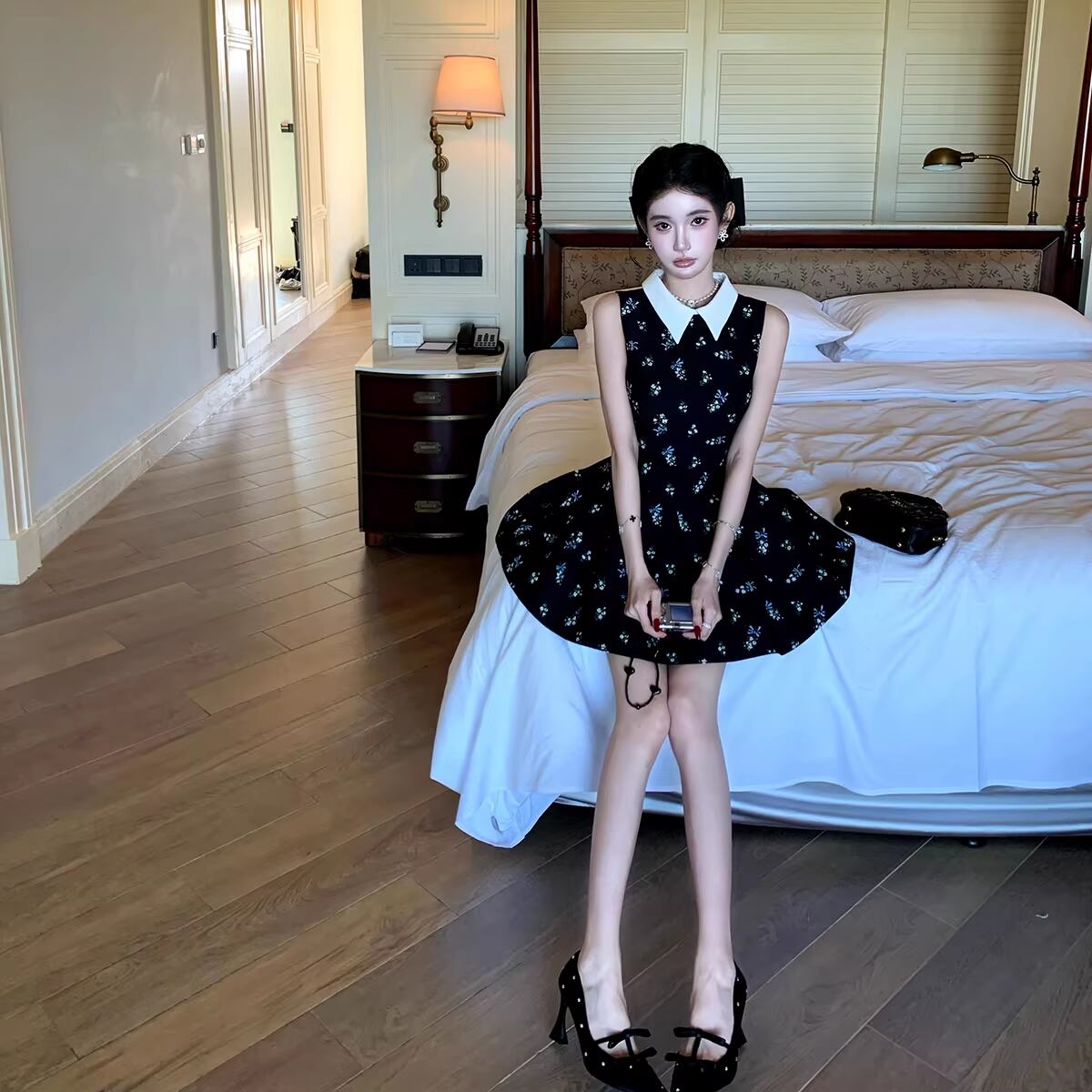 【dress】ノースリーブ花柄フレアミニワンピース Q8413