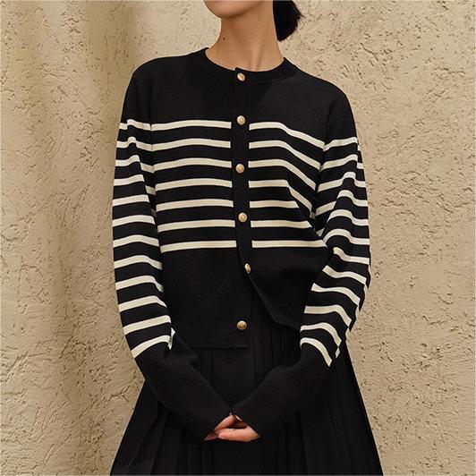 【outer】ボーダー柄ニットカーデ　M27235