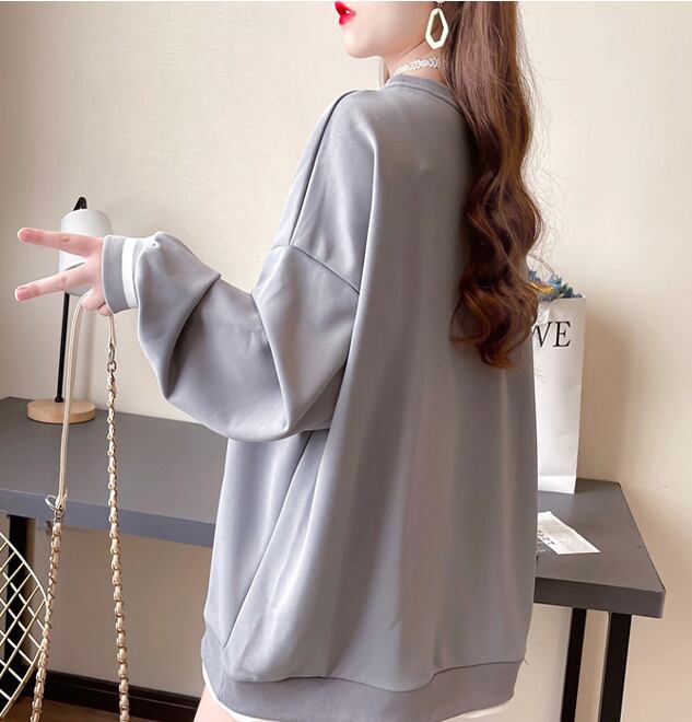 【tops】ラウンドネック長袖偽二つ切り替え英字柄ゆったり着回しパーカーF0676