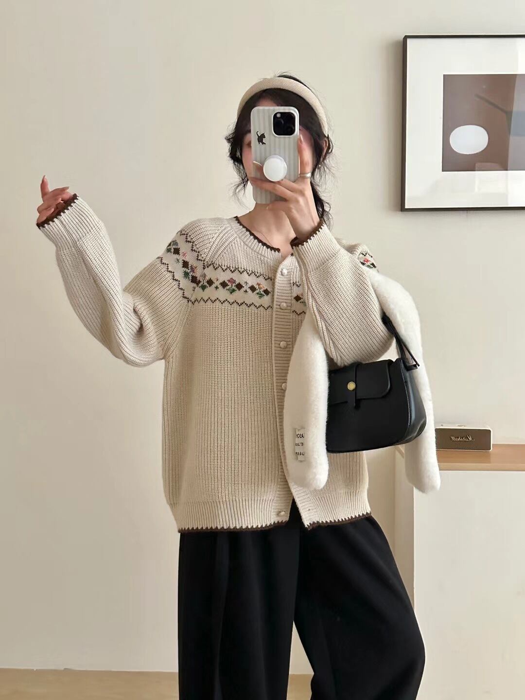 【outer】刺繍ニットカーデ　M29045