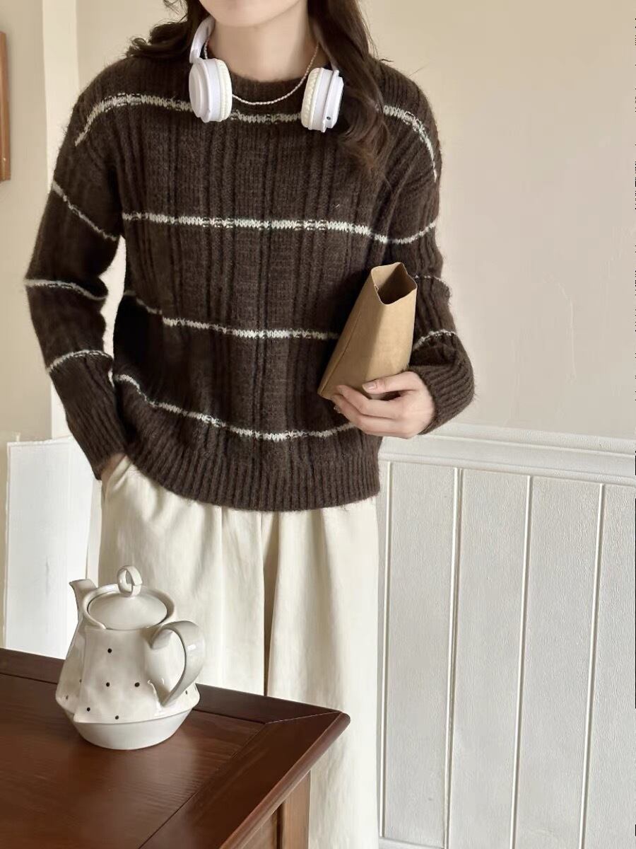 【tops】ボーダー柄ニットセーター　M18714