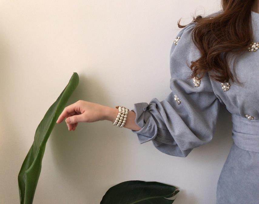 【dress】 韓国系気質満点レトロスウィートパフスリーブ着痩せコールテンワンピース G1775