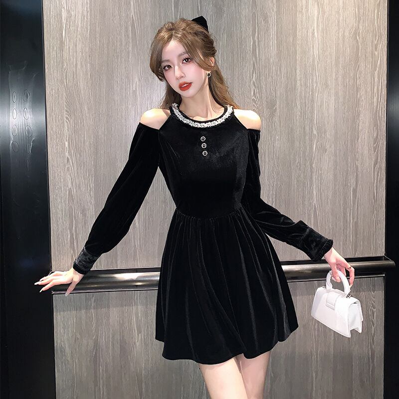 【dress】オフショルダーワンピース　M18564