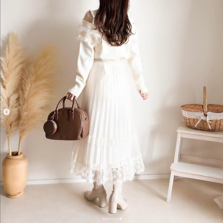 【tops】オフショルダーチュールドッキングニットセーター　M27584