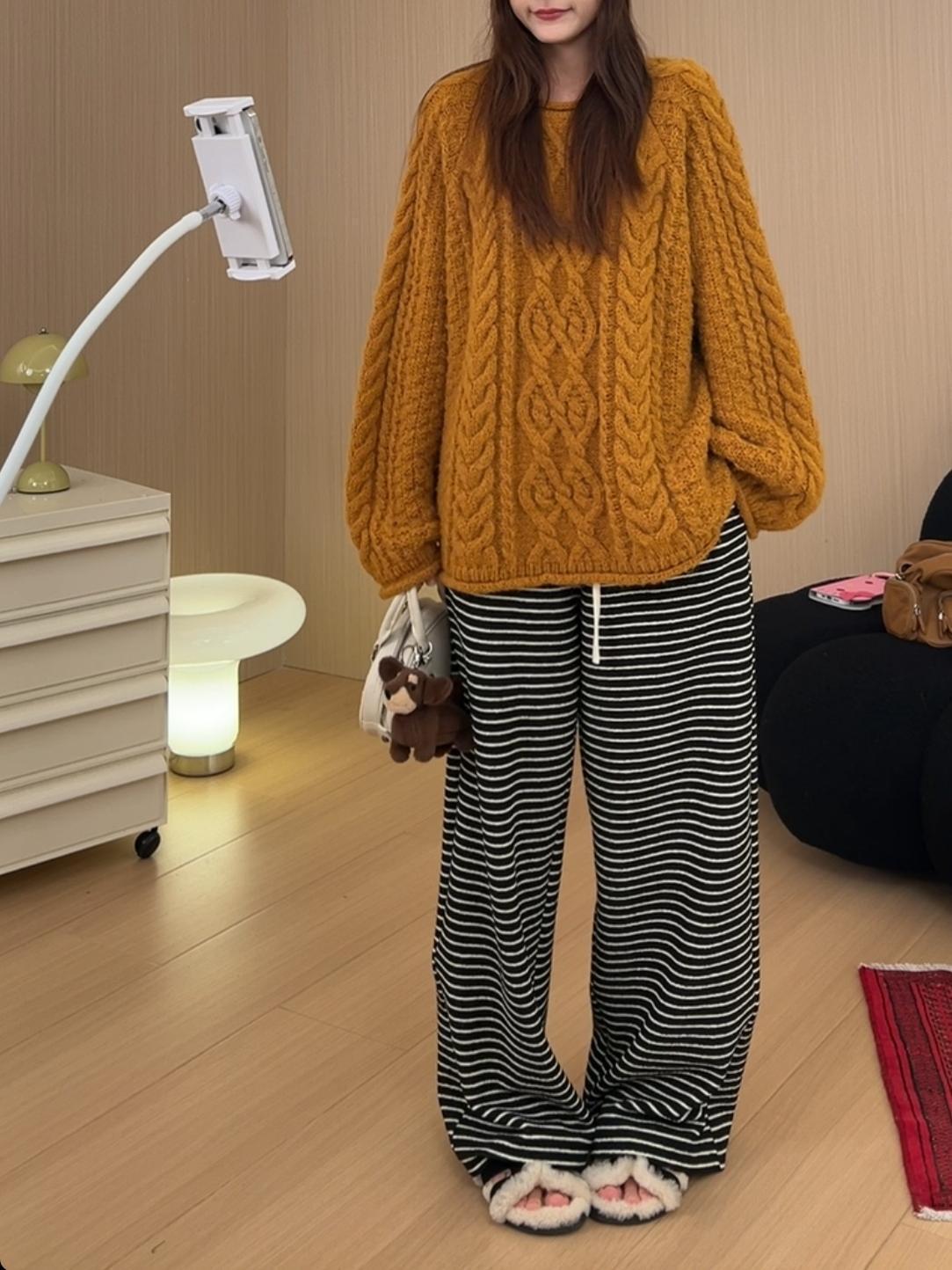 【tops】クルーネックニットセーター　M27311