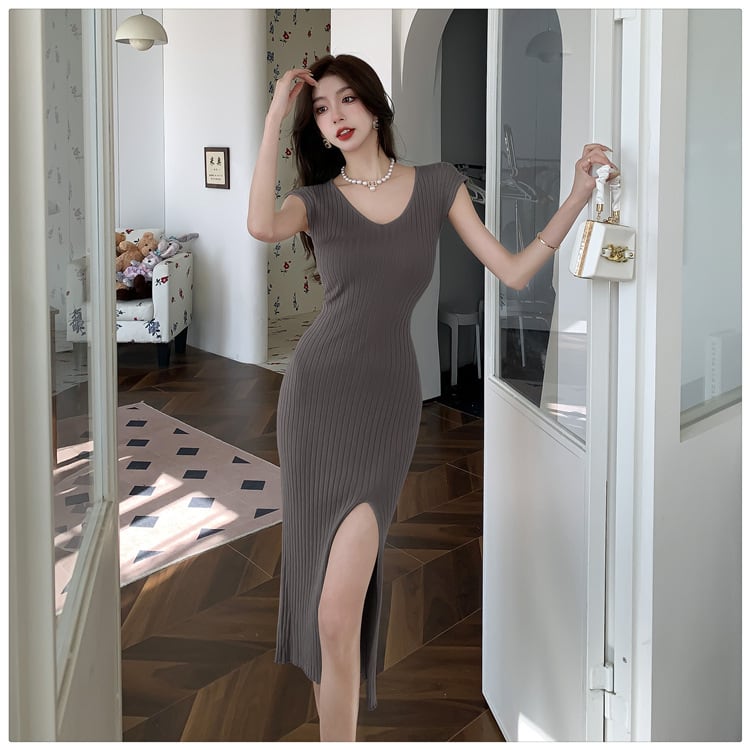 【dress】Vネックニットスリットワンピース G21278